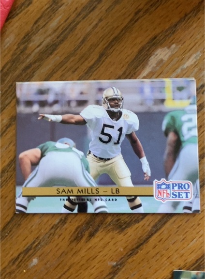 1992 Pro Set #257 Sam Mills — front