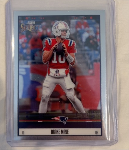 2025 Panini Select #11 Drake Maye Score Select Throwback Silver Prizm — front