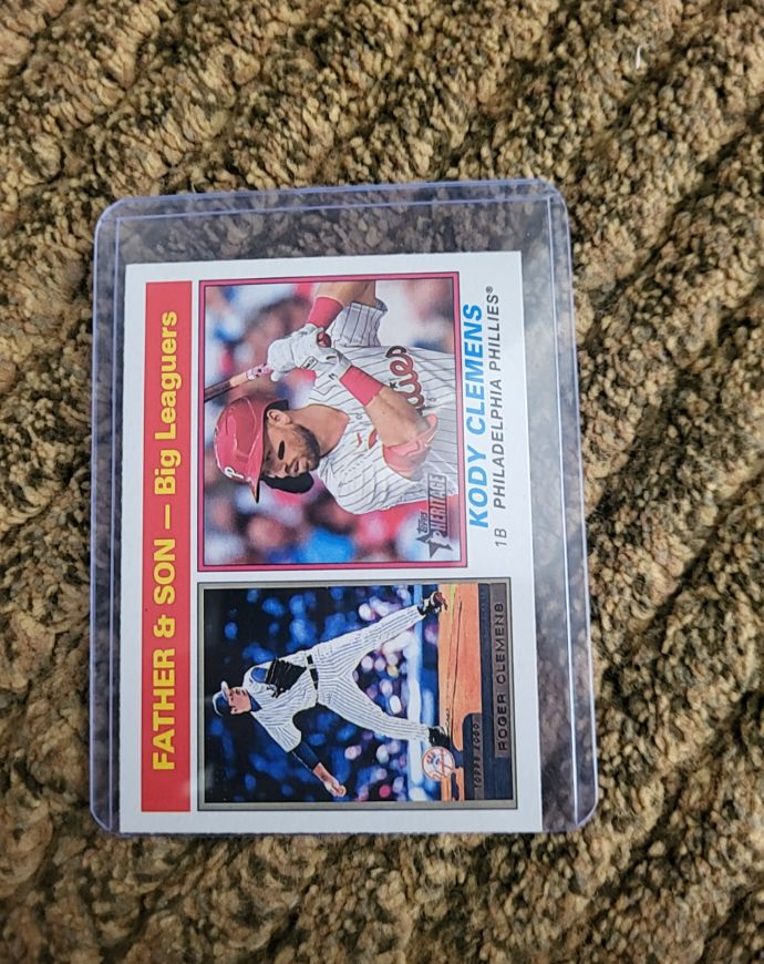 2025 Topps Heritage #67 Roger Clemens and Kody Clemens Father & Son Big Leaguers — front