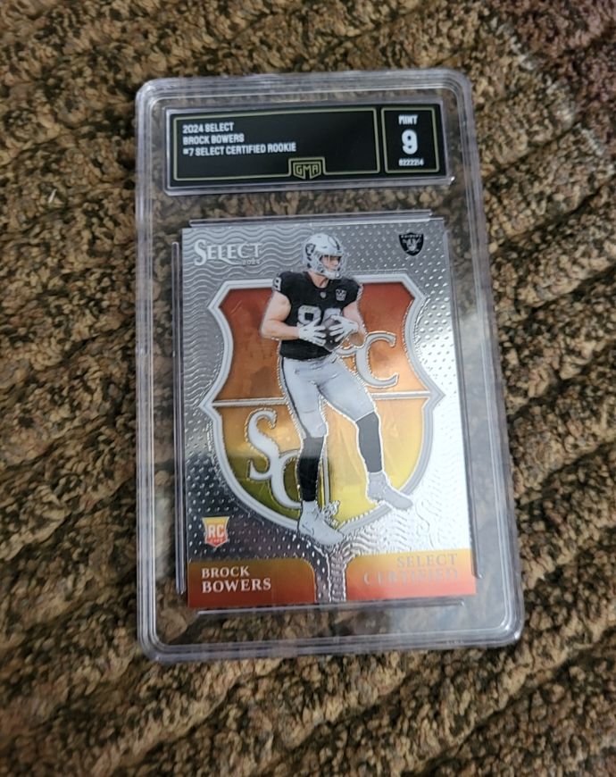 2024 Panini Select #7 Brock Bowers Select Certified Rookie — front