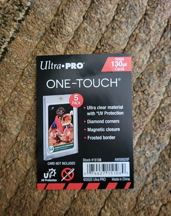 Ultra PRO One-Touch Magnetic Card Holder 130pt — front