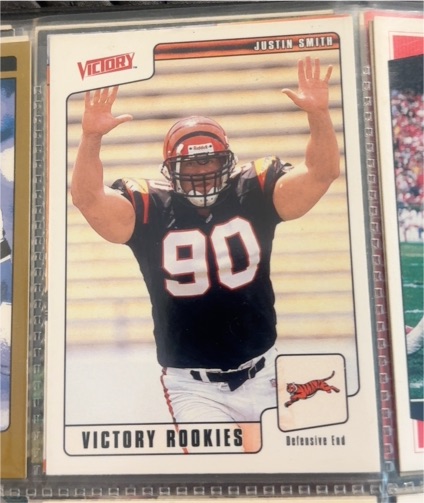 2001 Upper Deck Victory #384 Justin Smith — front