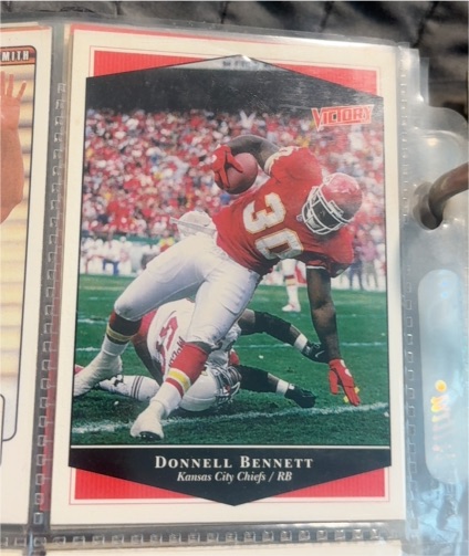 1999 Upper Deck Victory #128 Donnell Bennett — front
