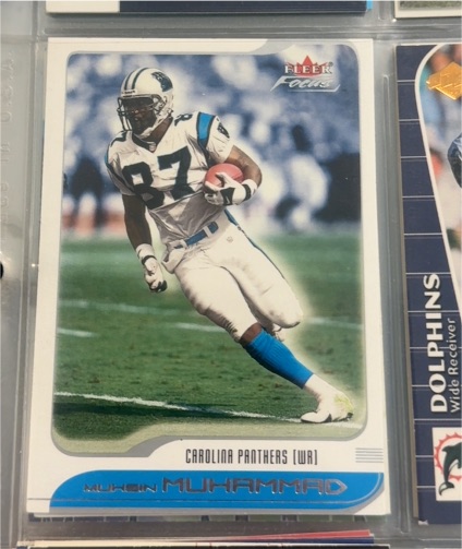 2001 Fleer Focus #17 Muhsin Muhammad — front
