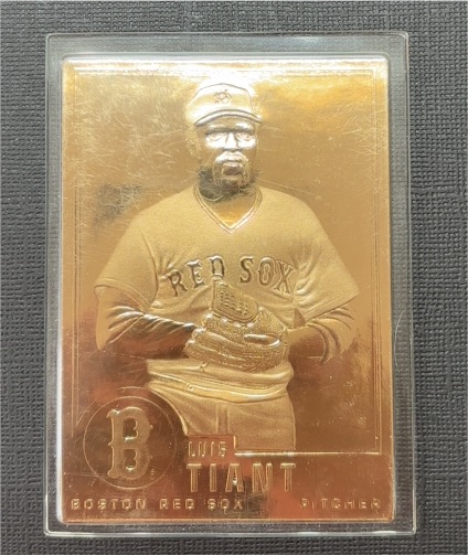 1995-2010 Danbury Mint 22K Gold #28 Luis Tiant — front