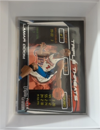 2000 Fleer Triple Crown Triple Threats #11TT Lamar Odom — front
