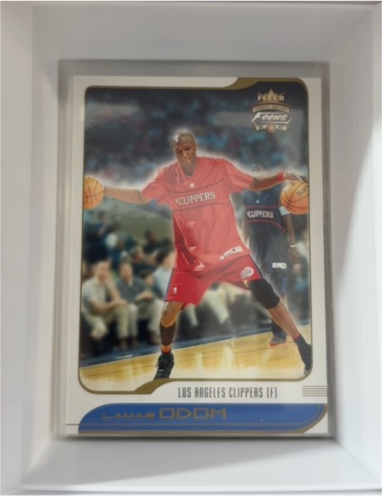 2001-02 Fleer Focus #40 Lamar Odom — front