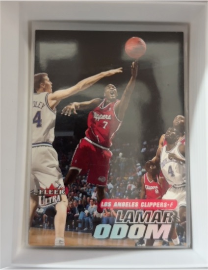 2000-01 Fleer Ultra #8 Lamar Odom — front