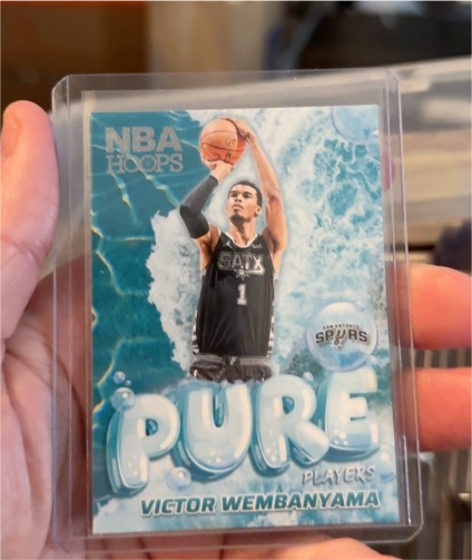 2024 Panini NBA Hoops #9 Victor Wembanyama Pure Players — front