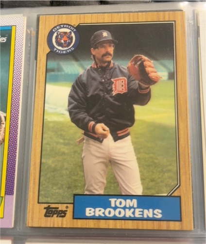 1987 Topps #713 Tom Brookens — front