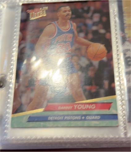 1992-93 Fleer Ultra #260 Danny Young — front