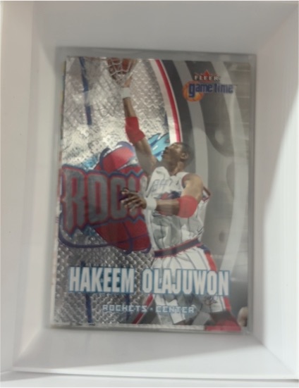 2000-01 Fleer Game Time #90 Hakeem Olajuwon — front