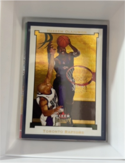 2000 Fleer Hakeem Olajuwon Toronto Raptors — front