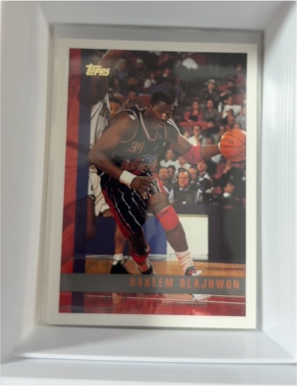 1997-98 Topps #203 Hakeem Olajuwon — front