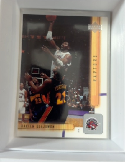 2001-02 Upper Deck #387 Hakeem Olajuwon — front