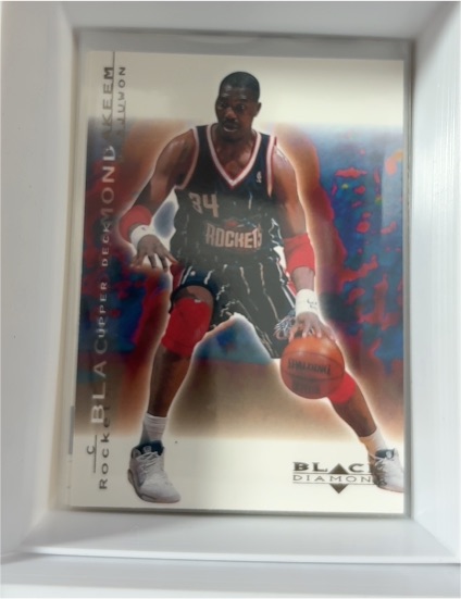 2000-01 Upper Deck Black Diamond #29 Hakeem Olajuwon — front