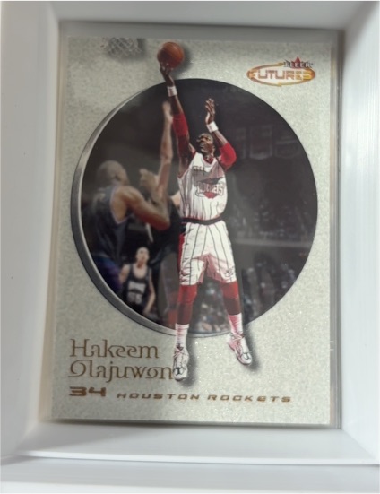 2000-01 Fleer Futures #41 Hakeem Olajuwon — front