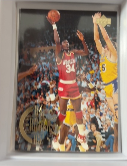 1995-96 Upper Deck The Rookie Years #138 Hakeem Olajuwon — front