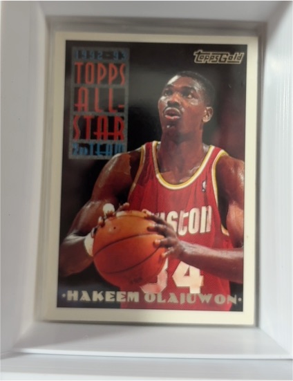 1993-94 Topps #116 Hakeem Olajuwon — front