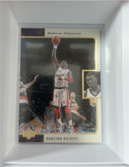1995-96 Upper Deck SP #52 Hakeem Olajuwon — front