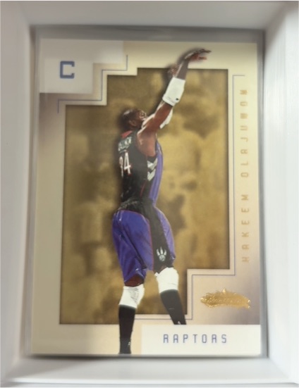 2001-02 Fleer Showcase #53 Hakeem Olajuwon — front