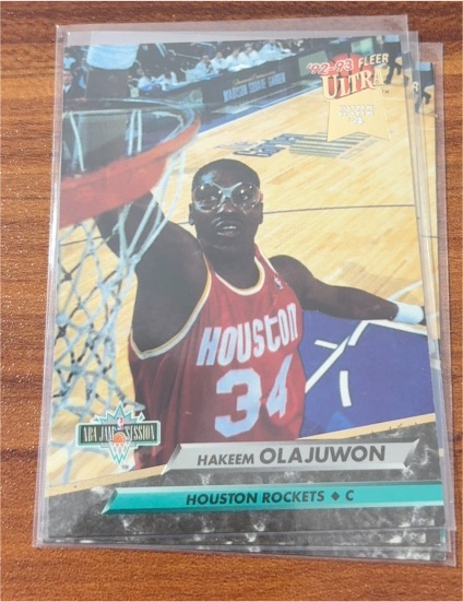 1992-93 Fleer Ultra #204 Hakeem Olajuwon — front