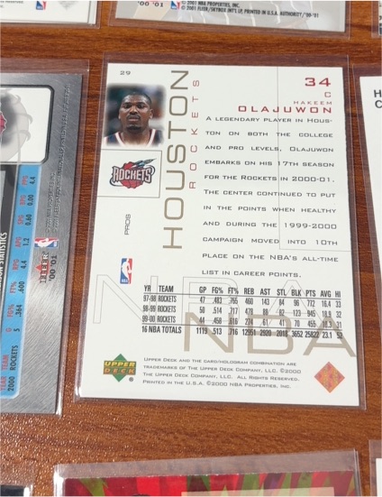 2000 Upper Deck #34 Hakeem Olajuwon — front