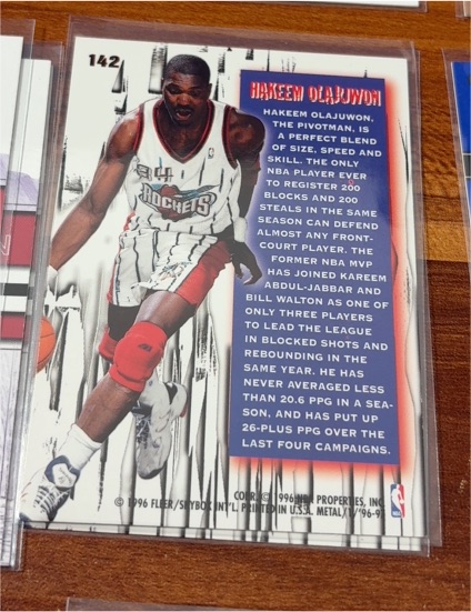 1999-00 Skybox Metal #142 Hakeem Olajuwon — front