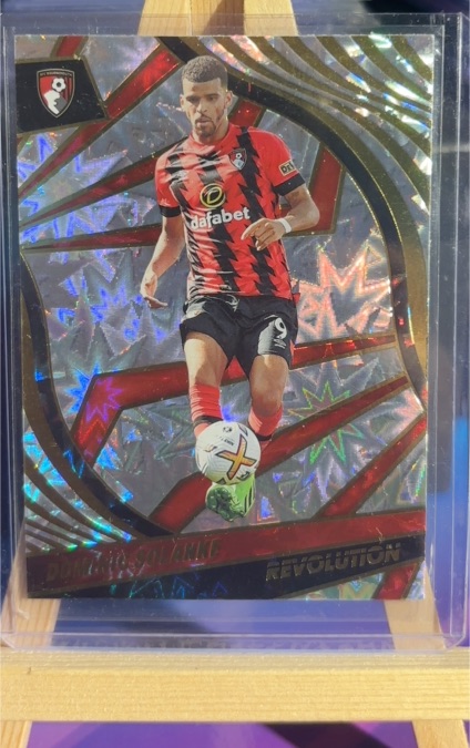 2022-23 Panini Revolution Premier League Fractal #3 Dominic Solanke — front