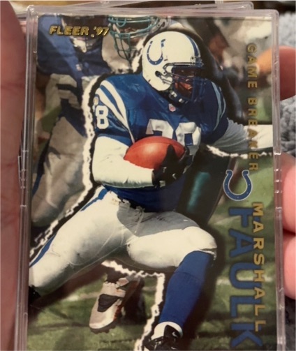 1997 Fleer Game Breakers #8 Marshall Faulk — front