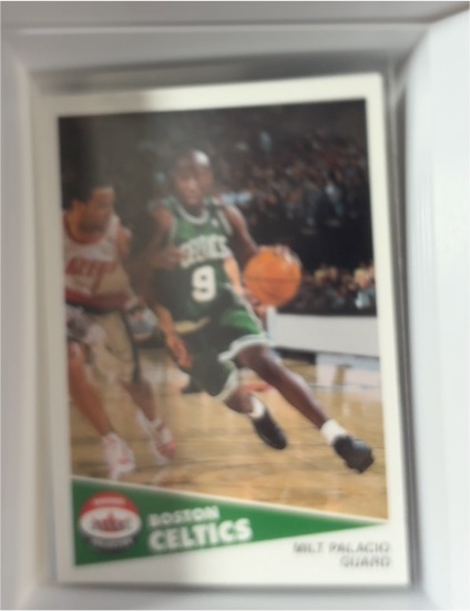 2001 Fleer Shoebox #9 Milt Palacio — front