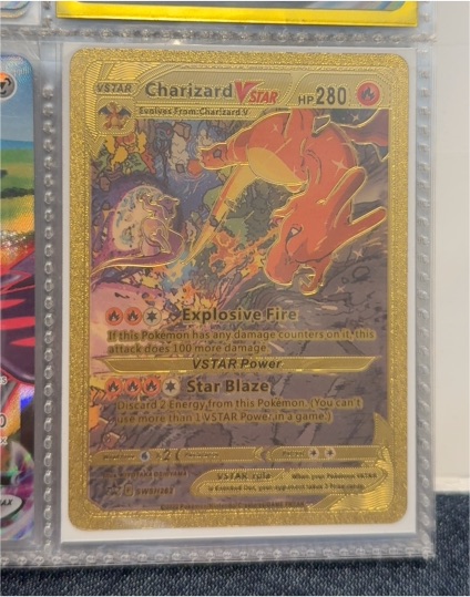 2022 Pokémon SWSH #SWSH262 Charizard VSTAR — front