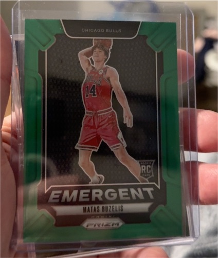 2024-25 Panini Prizm #7 Matas Buzelis Emergent Green Rookie — front