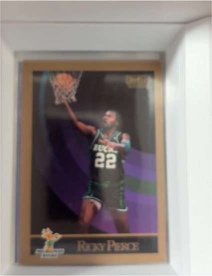 1990-91 Skybox #162 Ricky Pierce — front