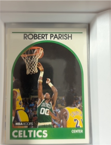 1989 Hoops #185 Robert Parish — front