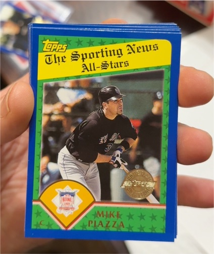 2003 Topps #716 Sporting News All-Stars Mike Piazza — front