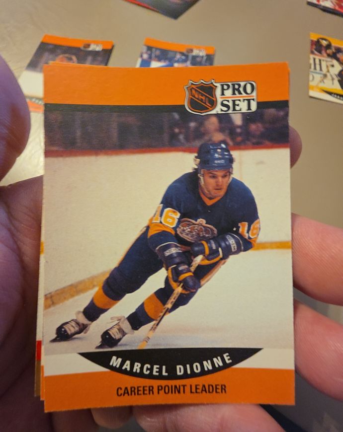 1990-91 Pro Set #653 Marcel Dionne — front
