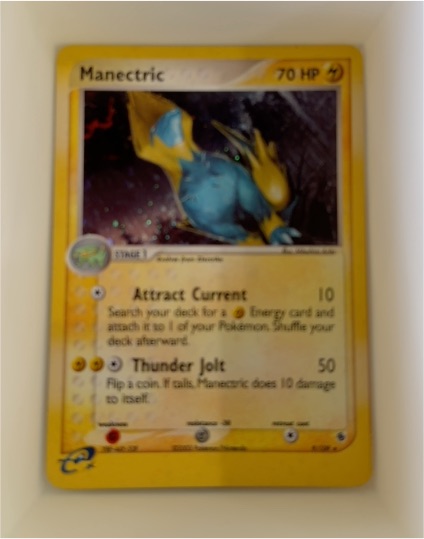 2003 Pokémon #9 Manectric — front