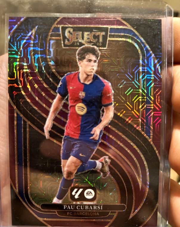2024-25 Panini Select La Liga #155 Pau Cubarsí — front