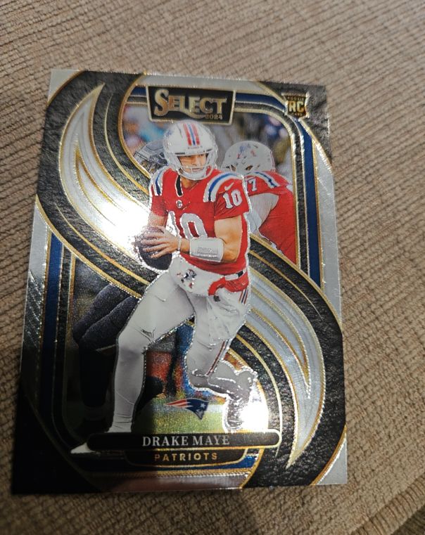 2024 Panini Select Premier Level #113 Drake Maye Rookie Card — front
