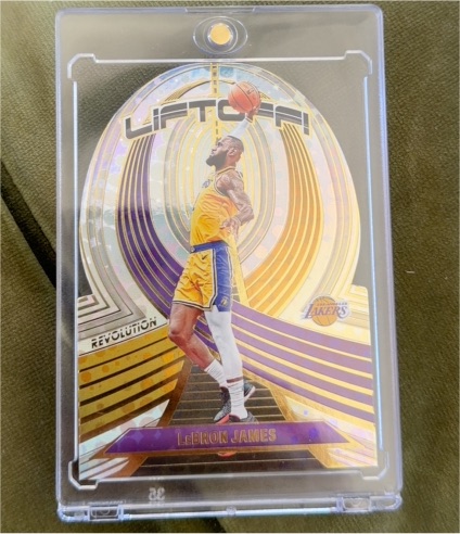 2022-23 Panini Revolution Liftoff #3 LeBron James — front