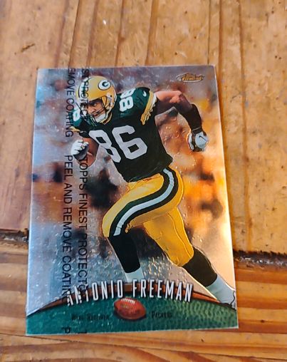 1999 Topps Finest #45 Antonio Freeman — front