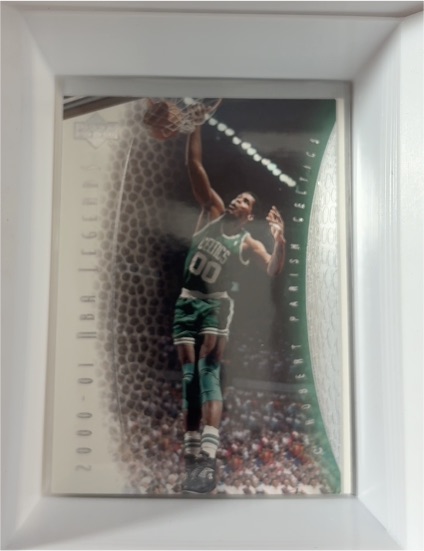 2000-01 Upper Deck NBA Legends #80 Robert Parish — front