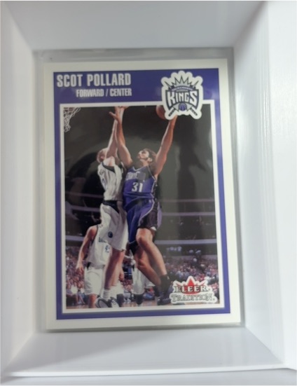 2001-02 Fleer Scot Pollard #147 — front