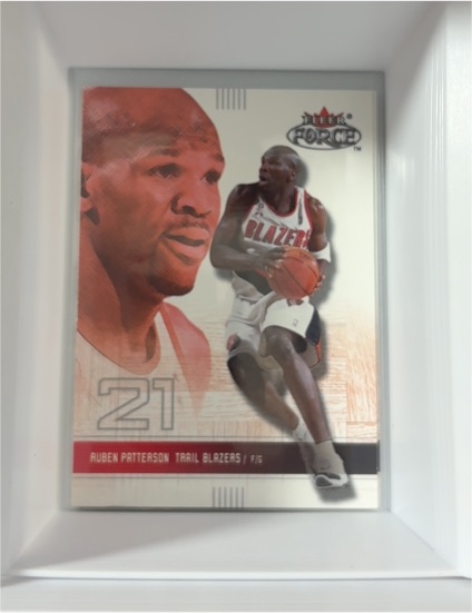 2001-02 Fleer Force #161 Ruben Patterson — front