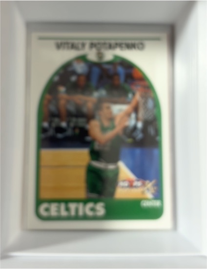 1999-00 Hoops Decade #28 Vitaly Potapenko — front