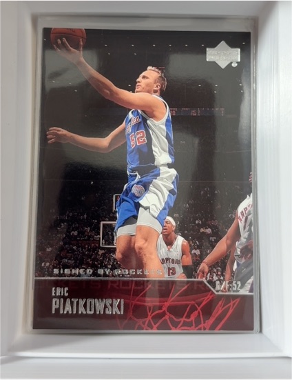 2003-04 Upper Deck #92 Eric Piatkowski — front