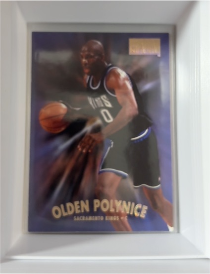1997-98 SkyBox Premium #108 Olden Polynice — front