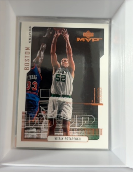 2000-01 Upper Deck MVP #12 Vitaly Potapenko — front