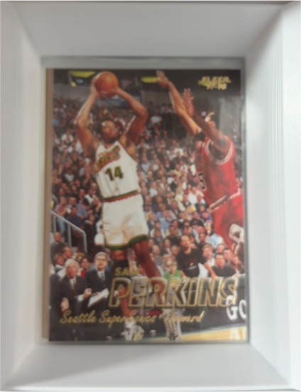 1997 Fleer #142 Sam Perkins — front